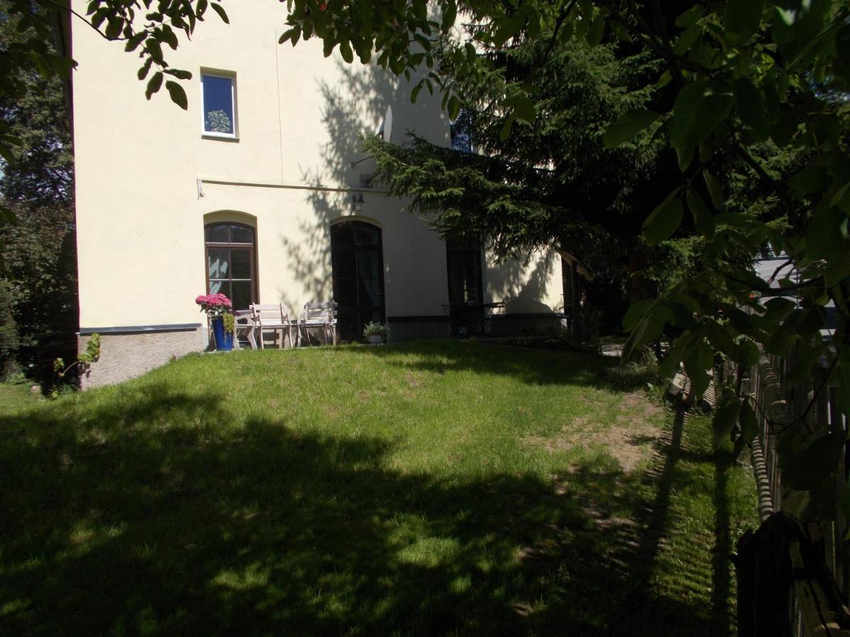 Ferienwohnung "Hinter Den Sieben Bergen" Шварценберг Экстерьер фото